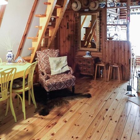 Lovely Home In Mragowo With Kitchenette 코세보 외부 사진